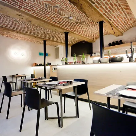 Neuvice Hotel
