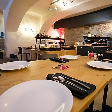 Hotel Neuvice 3*